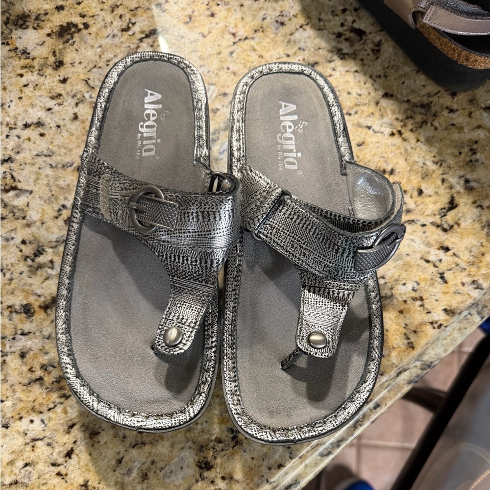Alegria Metallic Gray Women's Slide Sandals